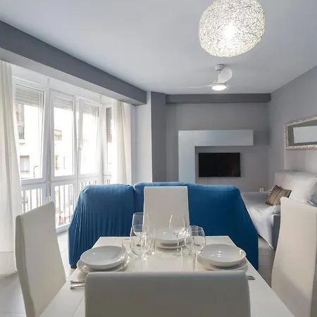 Apartment Puerta Del Mar Family By Cadiz4rentals *